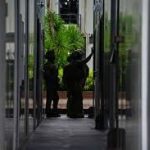 拘留所爆满！近千外籍人员滞留！打击非法POGO行动暂缓-百家乐技巧-百家乐论坛-百家乐经验